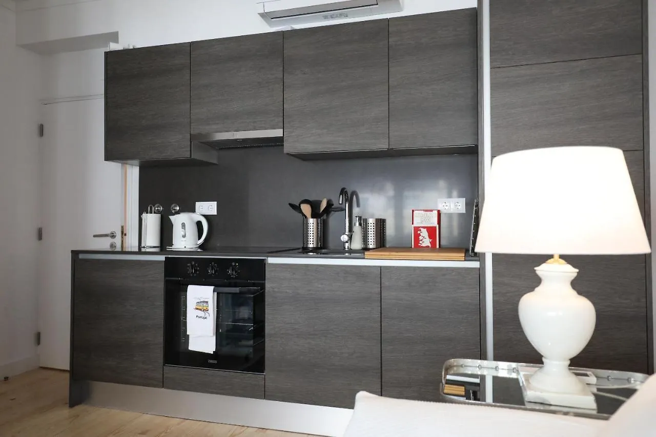 Central Lisbon Luxury Apartment 0*,